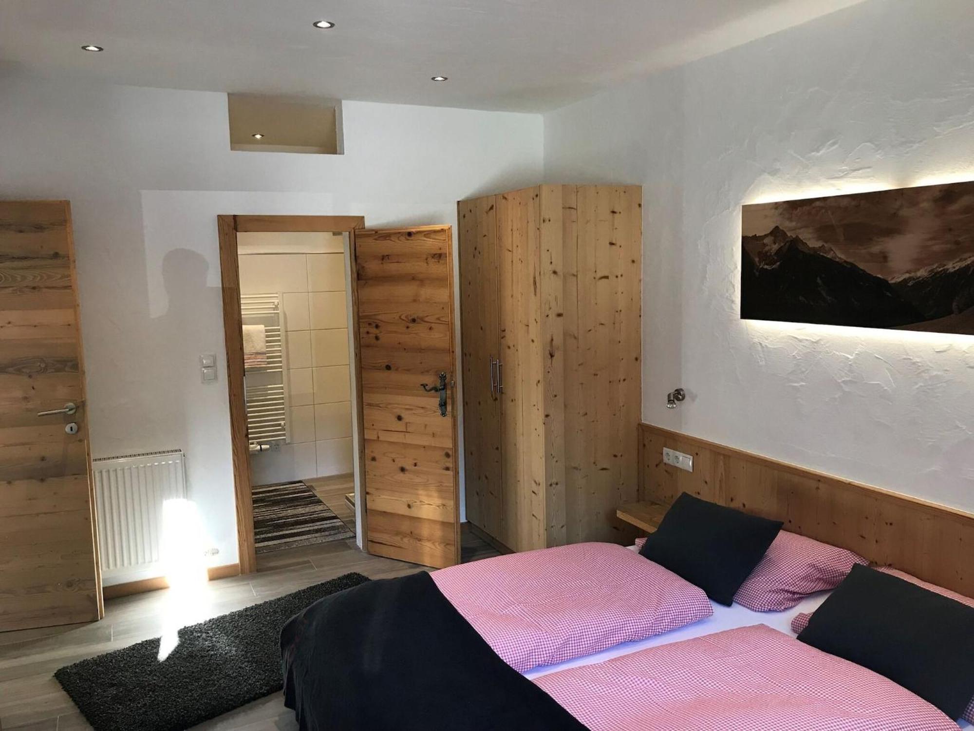 Apartments Home Fuegen, Fügen Екстериор снимка